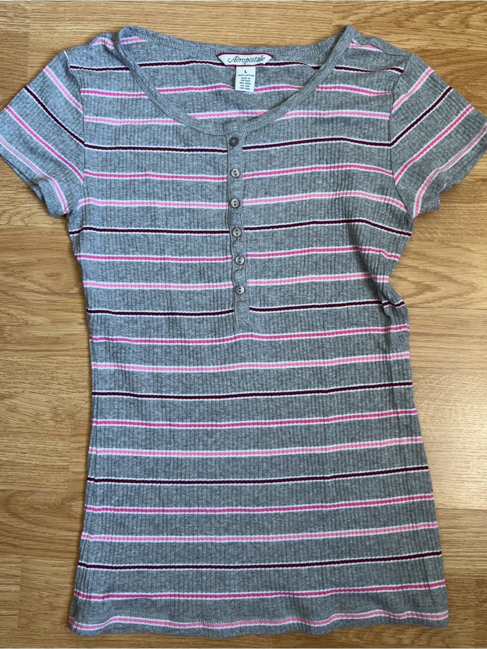 2000s Aeropostale Gray Ribbed Top with Pink Stripes - Picture 1 of 4